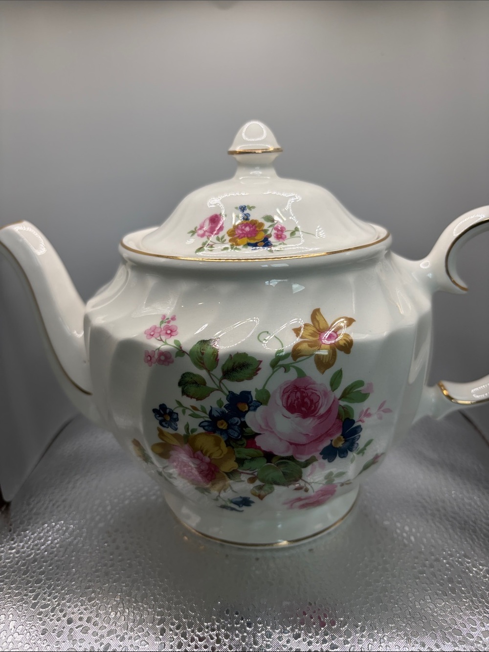 Floral Windsor Porcelain Teapot with Gold Trim